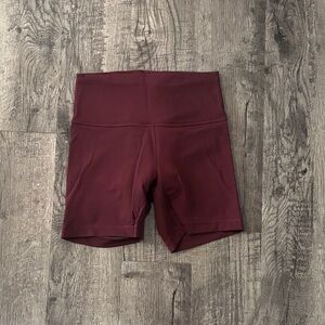 Lululemon Wunder Train 6 Inch Bike Shorts - Burgundy - Size 8
